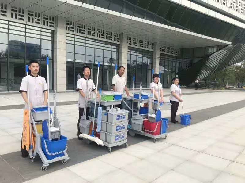 【武漢江城清洗】與軍運同行,為軍運助力!